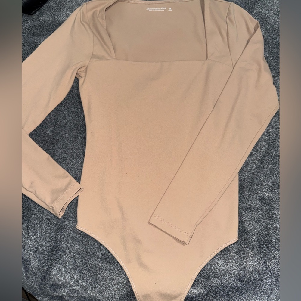 Abercrombie & Fitch Cream Long Sleeve Bodysuit